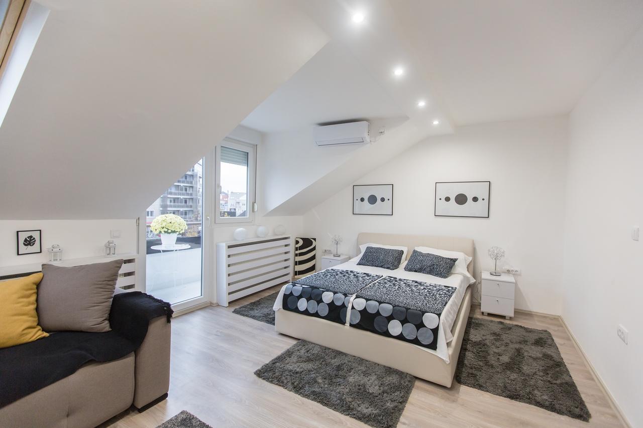 Ferienwohnung Stan Na Dan Angel Novi Sad Exterior foto